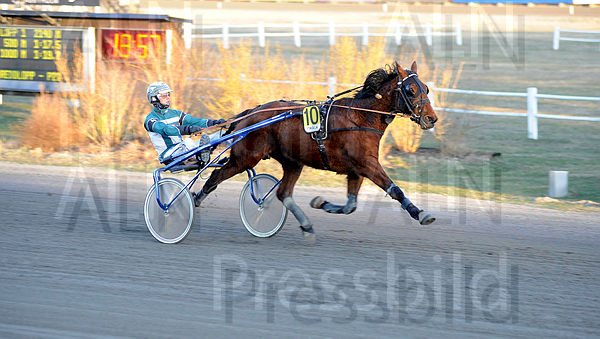 Devs Duke mål.t624a9939.m600.w.4salnwmark2.png.xPAIqQMHE.jpg