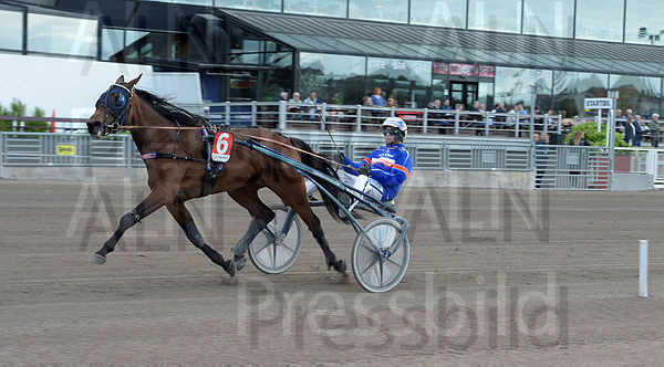 Aurelia Express mål.t62a78a7c.m600.w.4salnwmark2.png.xhrBzy62t.jpg