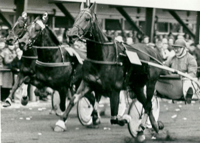 Kairos T 6-4-75.jpg