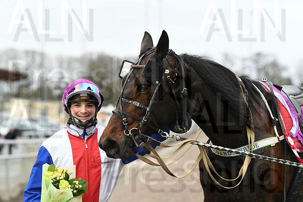 Italy Mearas pris 981.t6417eb01.m600.w.4salnwmark2.png.xodx-hPwH.jpg