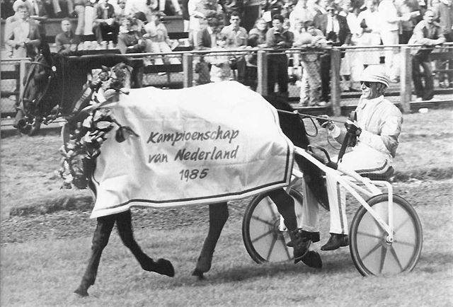 Wellborn Dean ereronde KvN 85 (1).jpg
