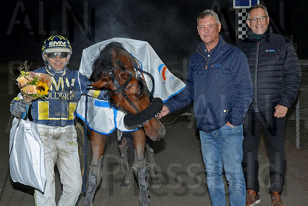 Devs Dandelion pris sp DSC_.t63298b4e.m600.w.4salnwmark2.png.xuGJp-WsF.jpg