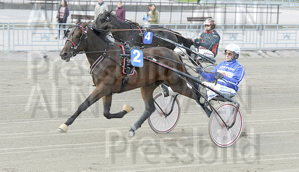 Cantal heat.t65036931.m600.w.4salnwmark2.png.xxKHoP2k1.jpg