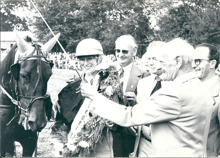 GS1976 Lou Spencer h.jpg
