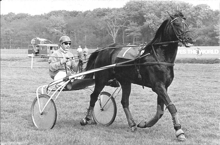 Uriosis P 20-5-73 e.jpg