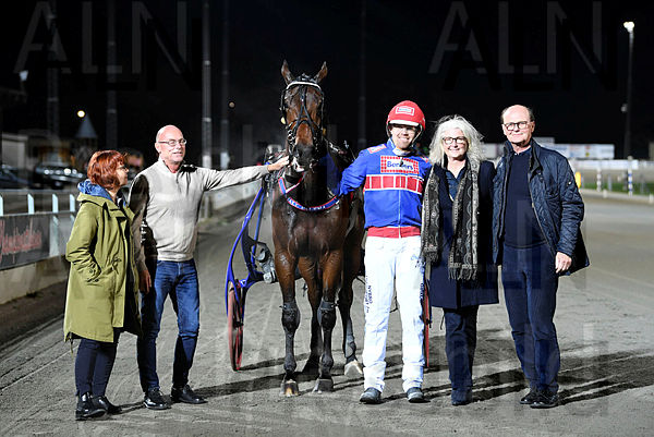 Henry Palema pris 057 (2).t6373f05c.m600.w.4salnwmark2.png.xfcAc1Tlb.jpg