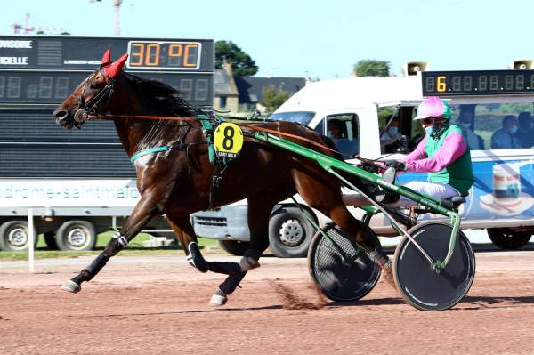 MD_00174652-009-scoopdyga_FLEURON_D_ACADIE.jpg