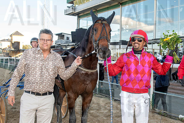 Iwan Boko prisutdelning.t61339db8.m600.w.4salnwmark2.png.xk_nWsNNp.jpg