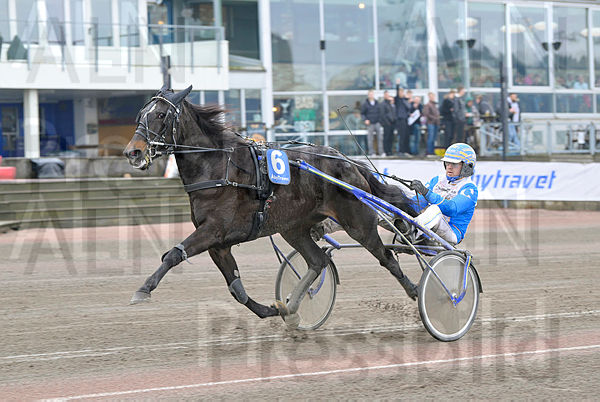 Norris mål 2.t65f42c46.m600.w.4salnwmark2.png.x_0DRFXP8.jpg