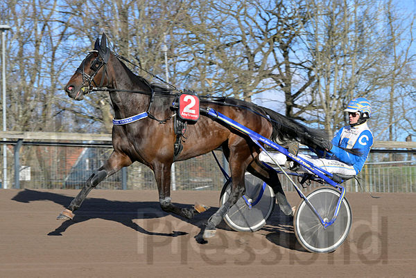 La Crosta heat.t6623f8e9.m600.w.4salnwmark2.png.xQDBhk-zY.jpg