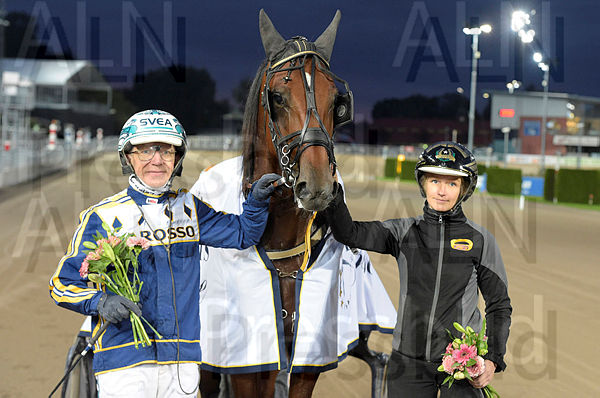 Tino Barosso pris.t6318eb58.m600.w.4salnwmark2.png.xbZwXeIdT.jpg