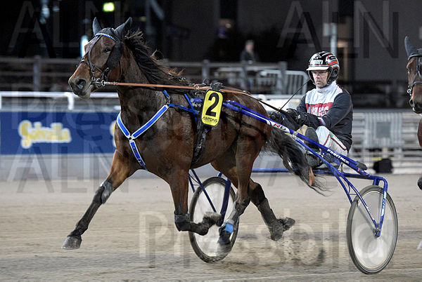 Always Be Thyself heat.t67191d33.m600.w.4salnwmark2.png.xCxYiY3lM.jpg