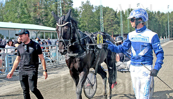 Competivo  pris2.t6665da7e.m600.w.4salnwmark2.png.xvRxZGRbW.jpg