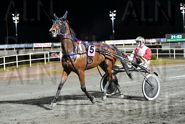 Make it Schermer segerd (2).t6603289b.m600.w.4salnwmark2.png.xa_To53oT.jpg