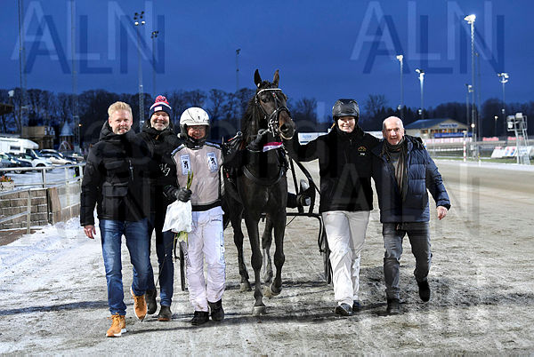 Take Your Time pris 554.t65916ef0.m600.w.4salnwmark2.png.xpXQ1joqg (2).jpg