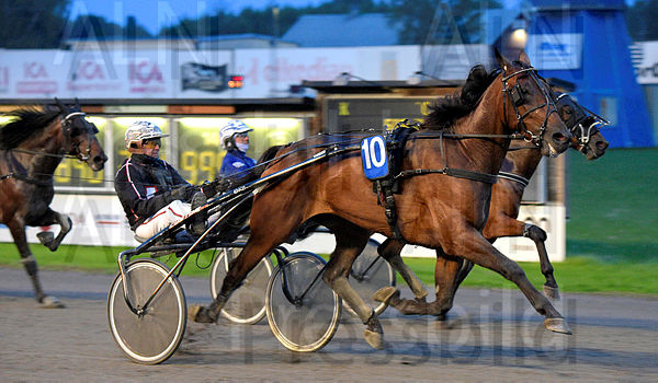 New Lane mål 2.t66f59280.m600.w.4salnwmark2.png.xobH_QZCT.jpg