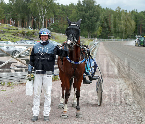 Winner Tilly pris.t668408ea.m600.w.4salnwmark2.png.xuGAk_Okf.jpg