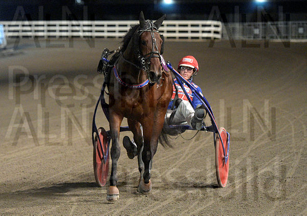 Helena Palema def.t653aae1a.m600.w.4salnwmark2.png.xHPSCS4l6 (1).jpg