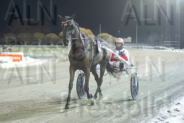 Rupie def2.t6775aedb.m600.w.4salnwmark2.png.x-fIGcRxl.jpg