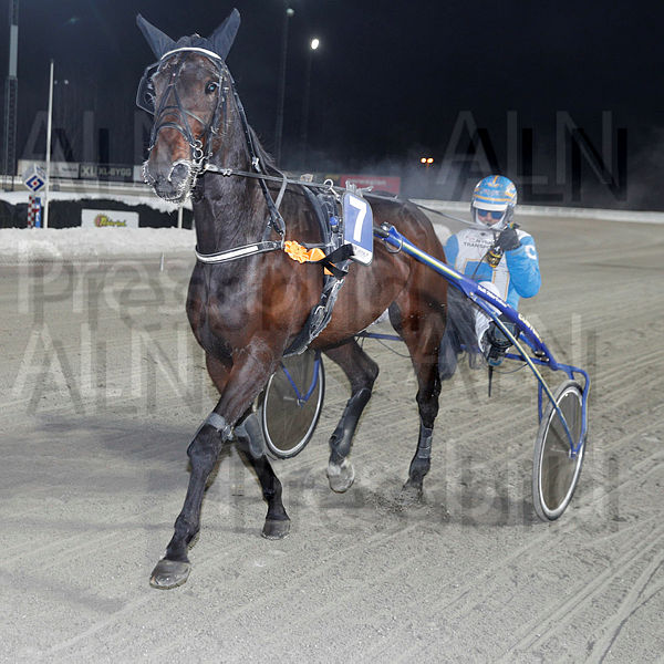 La Crosta def.t65aae2a5.m600.w.4salnwmark2.png.xqSoogWXV.jpg