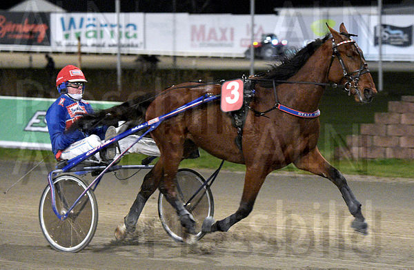 Carl Palema heat.t67365113.m600.w.4salnwmark2.png.xiuLF_mEB (5).jpg