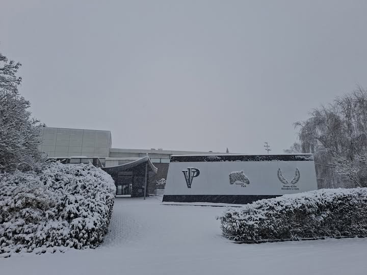 Victoria Park in de sneeuw.jpg
