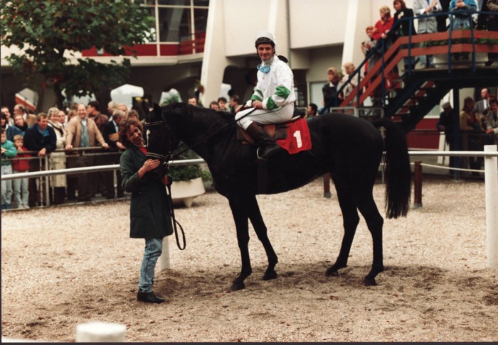 Anthonys Dream Cesarewitch 88.jpg