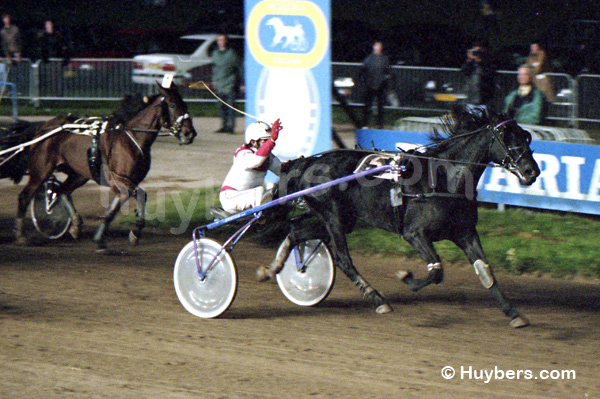 Giganten-1997-010-finale-Dryade-des-Bois-Jos-Verbeeck.jpg