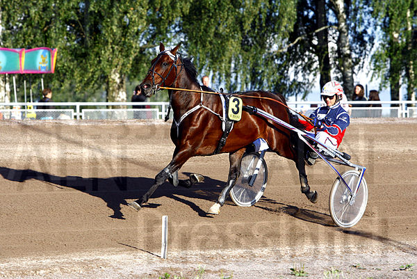Fantasy Broline heat 1.t46ab1db6.m600.w.4salnwmark2.png.x14qS37yp.jpg