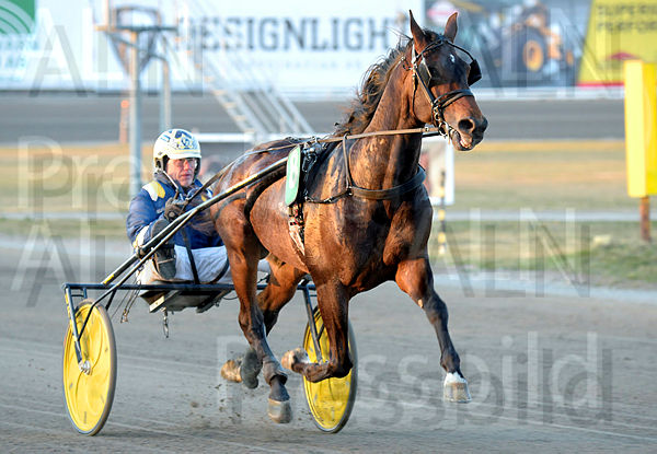 Snowstorm Hanover heat 2.t5cb05679.m600.w.4salnwmark2.png.xNiW6Jmrg.jpg