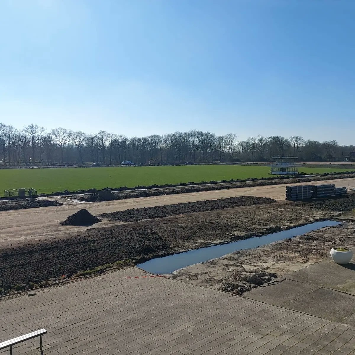 275228662_5227612833923768_673981402936250762_n (1).jpg