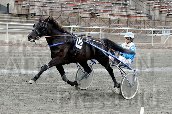 Princess Ellen heat 1.t60abe7bf.m600.w.4salnwmark2.png.x1GHbta-0.jpg